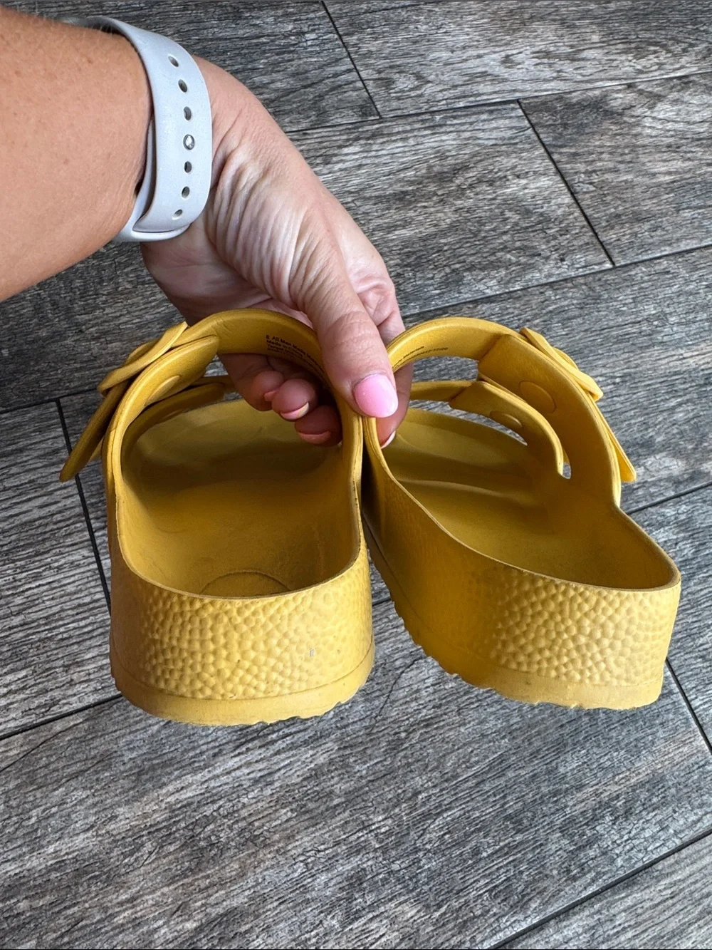 Shade & Shore Kids Yellow Double Buckle Slide Sandals